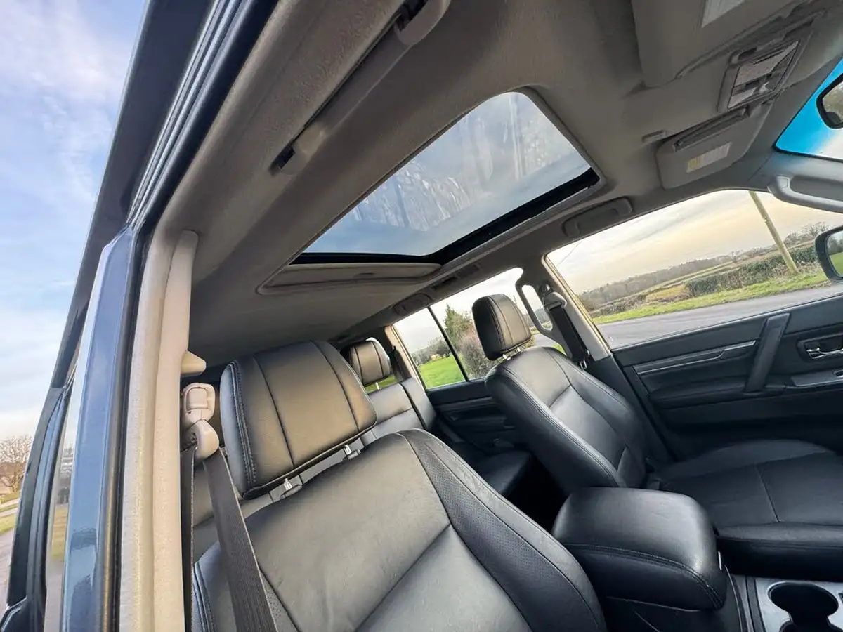 2008-mitsubishi-shogun-32td-diamond-5d-big-7