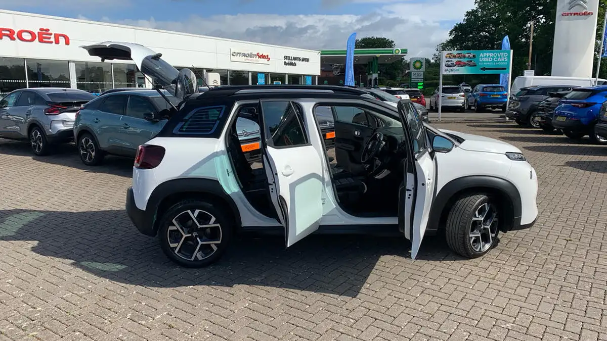 2023-citroen-c3-aircross-12-puretech-shine-plus-130ps-eat6-big-32