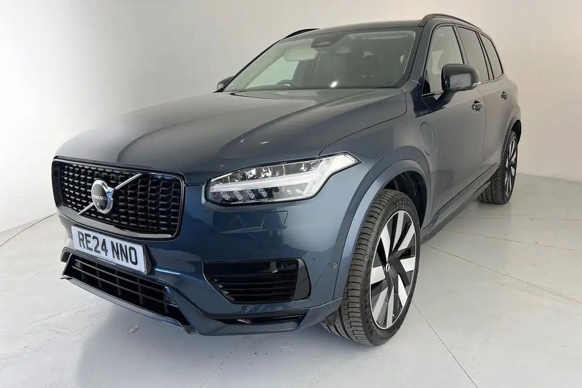 2024-volvo-xc90-20-t8-plus-big-25