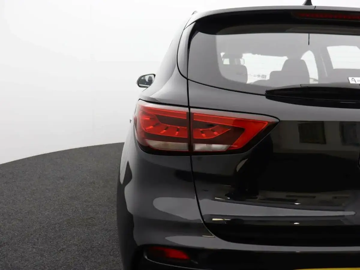 2022-mg-zs-suv-10t-gdi-excite-big-37