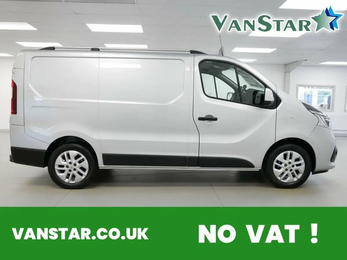2021-renault-trafic-20dci-sl28-energy-120-sport-non-nav-big-0