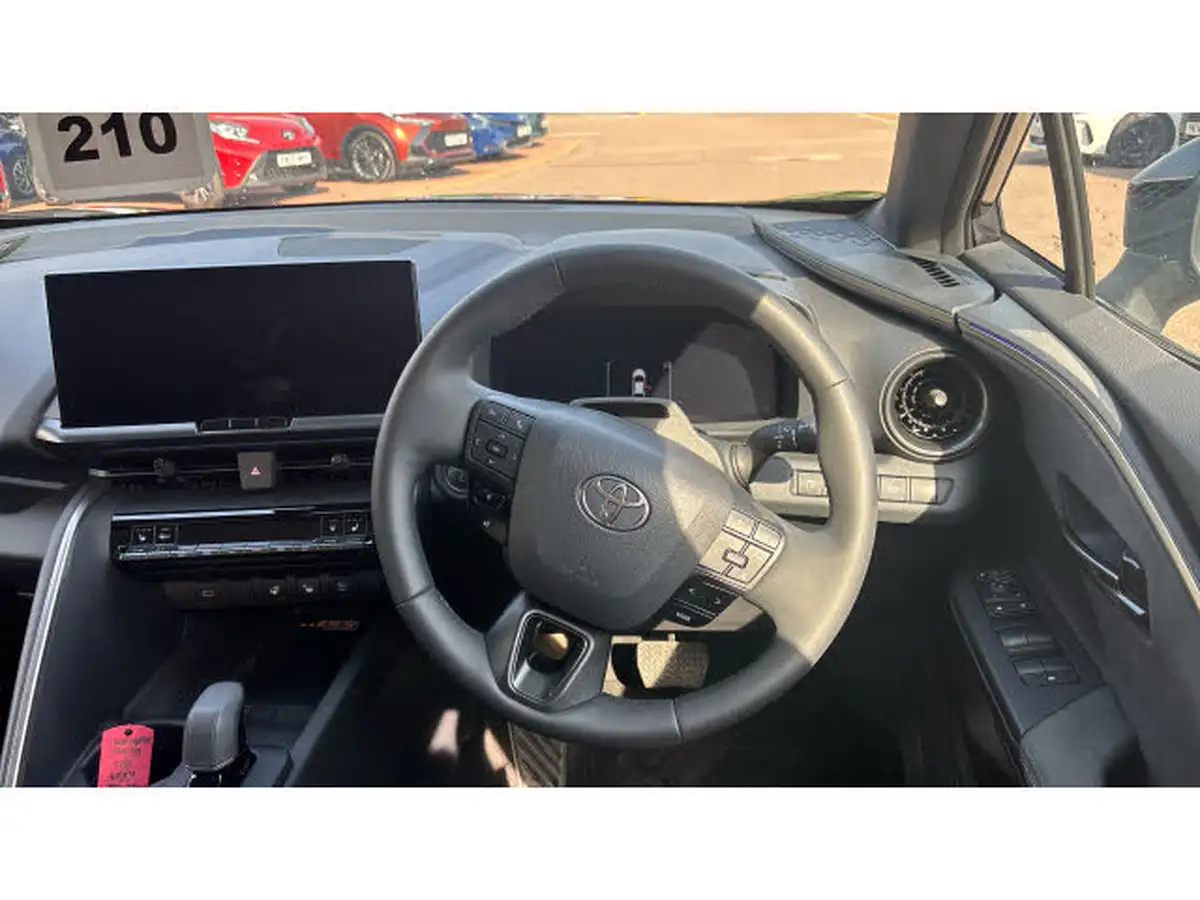 2024-toyota-c-hr-20-vvt-i-excel-220bhp-plug-in-tech-pack-big-5