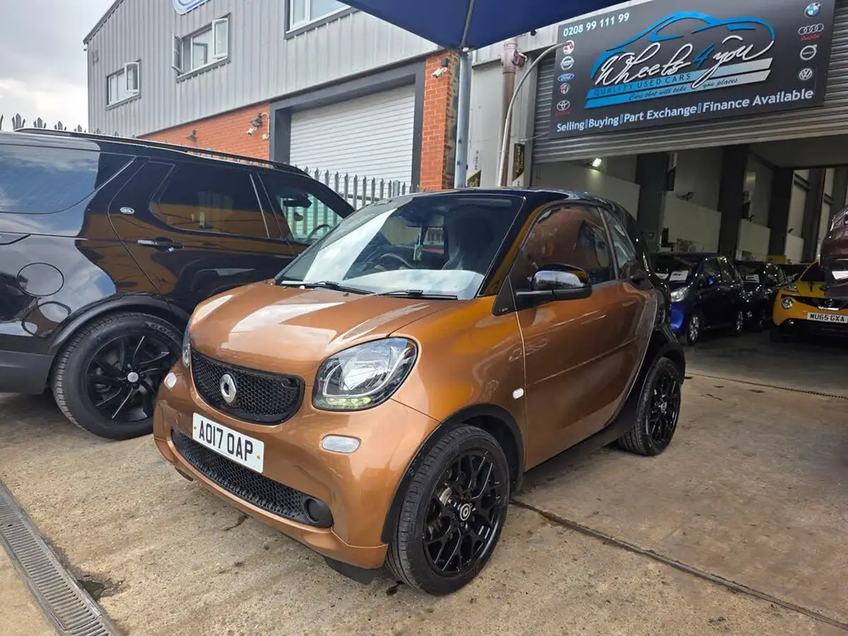 2017-smart-fortwo-09-prime-sport-90bhp-premiumss-coupe-twinamic-big-7