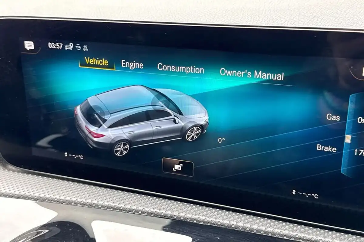2022-mercedes-benz-cla-13-cla-200-amg-line-shooting-brake-5d-big-41