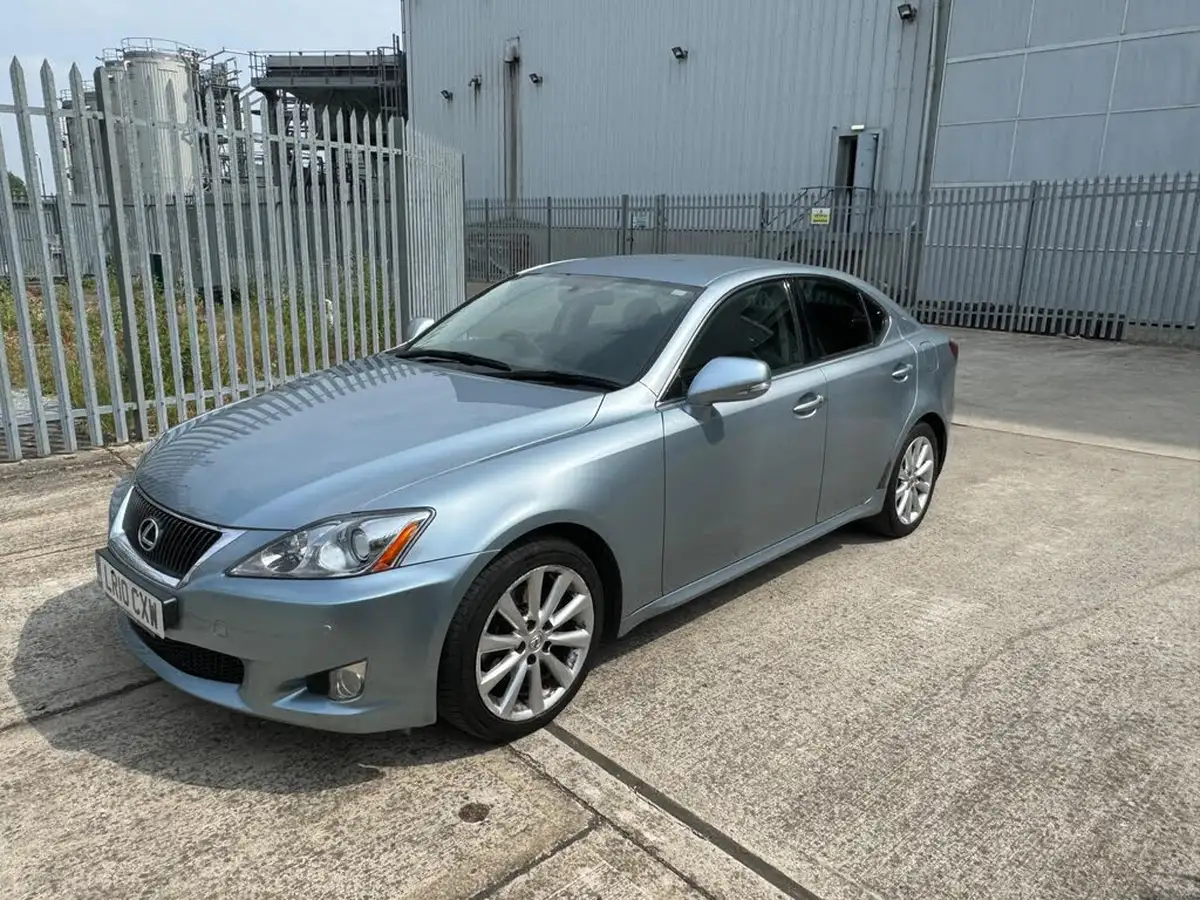 2010-lexus-is-250-25-se-i-dab-saloon-4d-auto-big-50