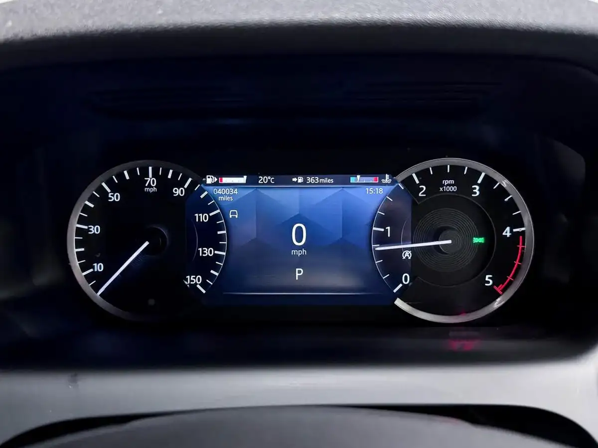 2021-land-rover-discovery-sport-20-d165-r-dynamic-s-plus-big-32