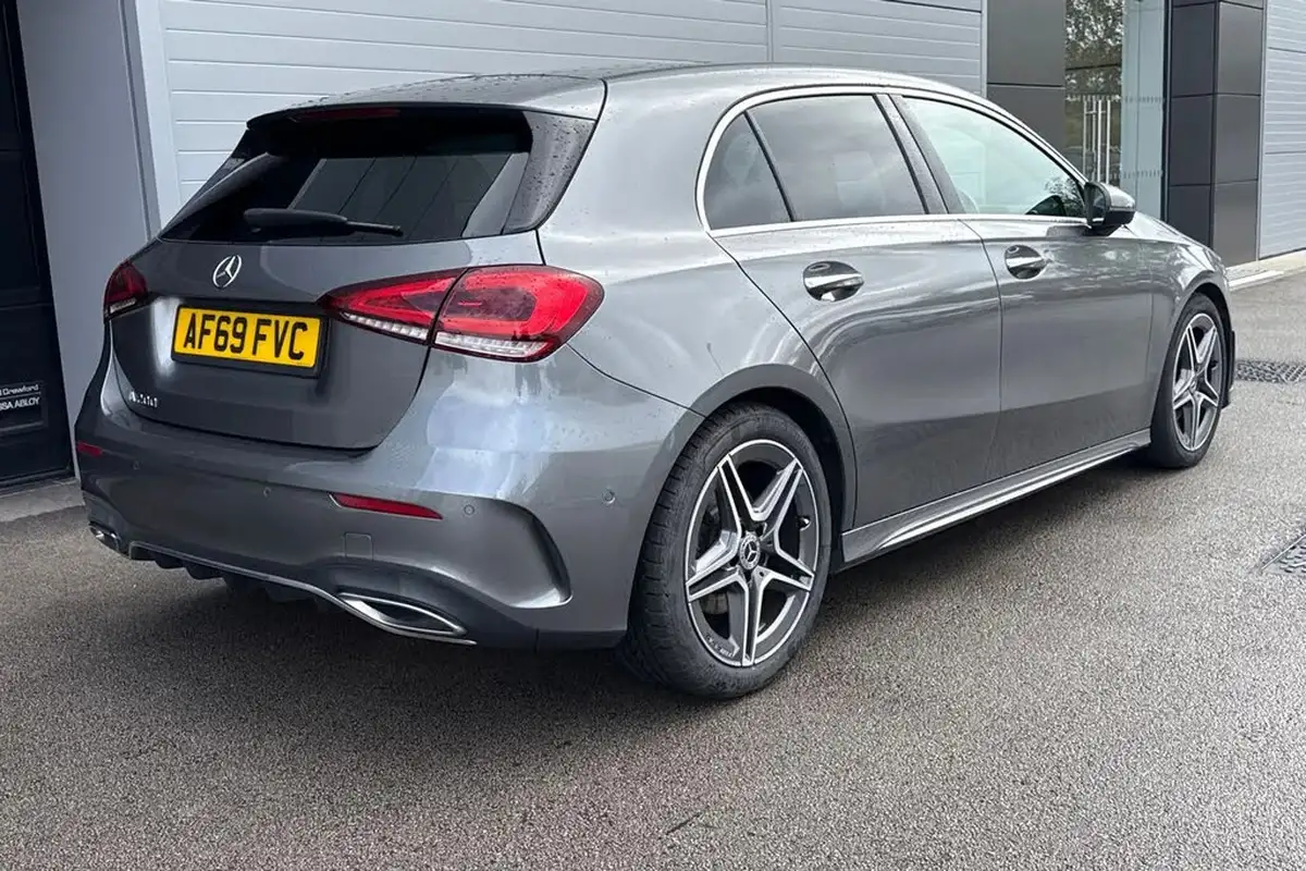 2019-mercedes-benz-a-class-13-a200-amg-line-premium-hatchback-5d-7g-dct-big-26