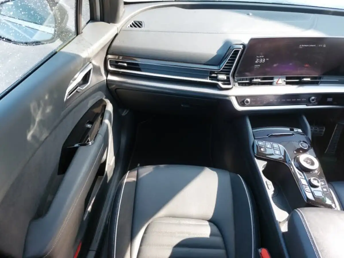 2023-kia-sportage-16-t-gdi-gt-line-226bhp-hev-auto-big-9