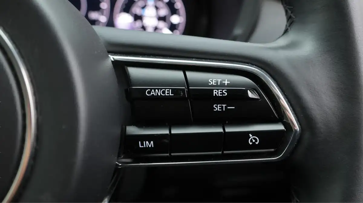 2024-mazda-cx-60-25-e-skyactiv-exclusive-line-big-25
