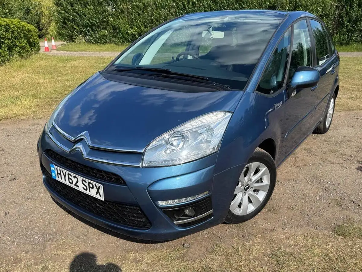 2012-citroen-c4-picasso-16e-hdi-edition-big-5
