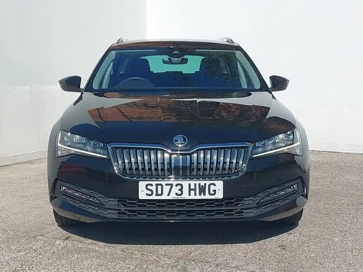 2023-skoda-superb-20tdi-se-technology-estate-dsg-big-11