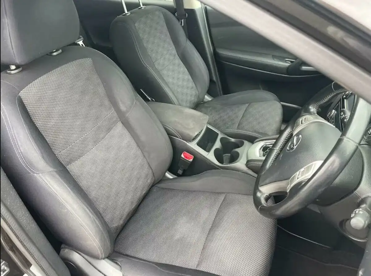 2016-nissan-qashqai-12-n-tec-xtronic-cvt-big-5