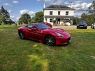 2010-ferrari-california-43-small-14