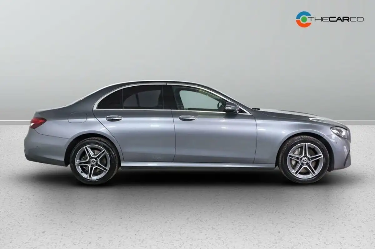 2020-mercedes-benz-e-class-20d-e300de-amg-line-eq-power-saloon-4d-big-7