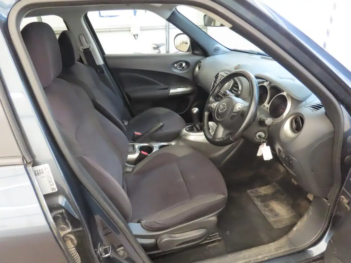 2012-nissan-juke-16-acenta-premium-16v-1598cc-big-4