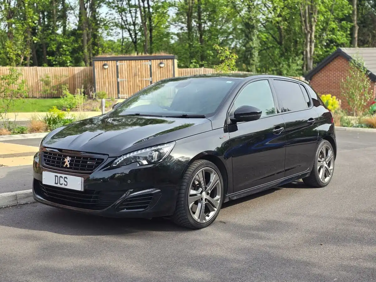 2016-peugeot-308-20-bluehdi-gt-eat6-big-6
