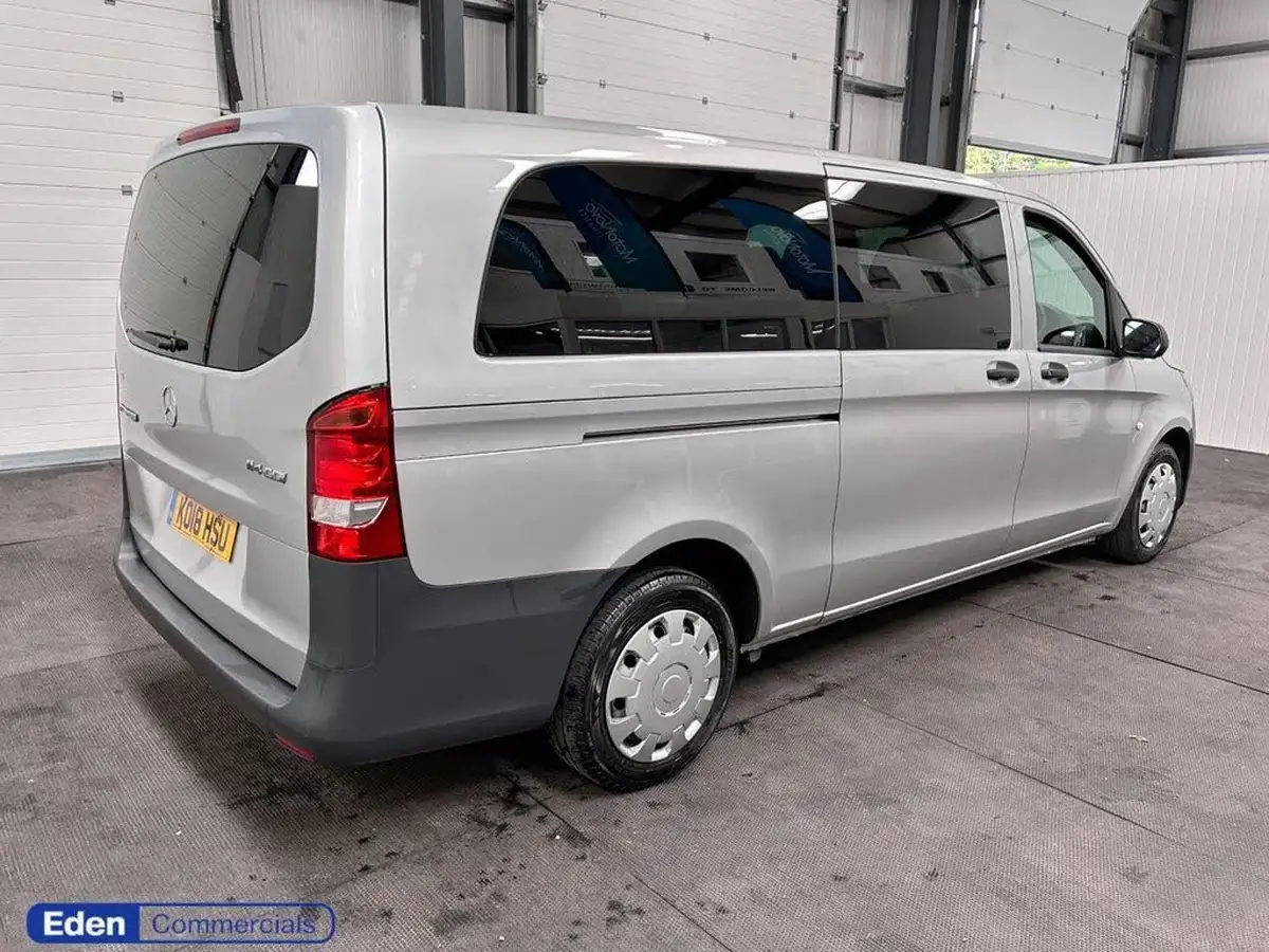 2018-mercedes-benz-vito-21cdi-tourer-pro-114-long-big-4