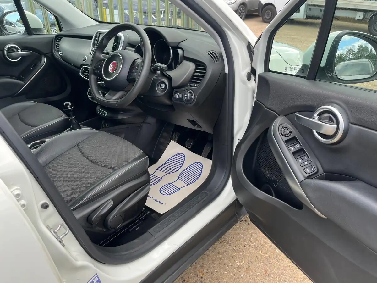 2016-fiat-500x-16multijet-cross-plus-big-14