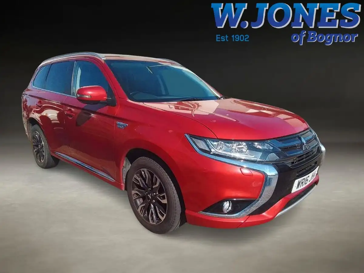 2016-mitsubishi-outlander-20-gx4h-phev-big-0