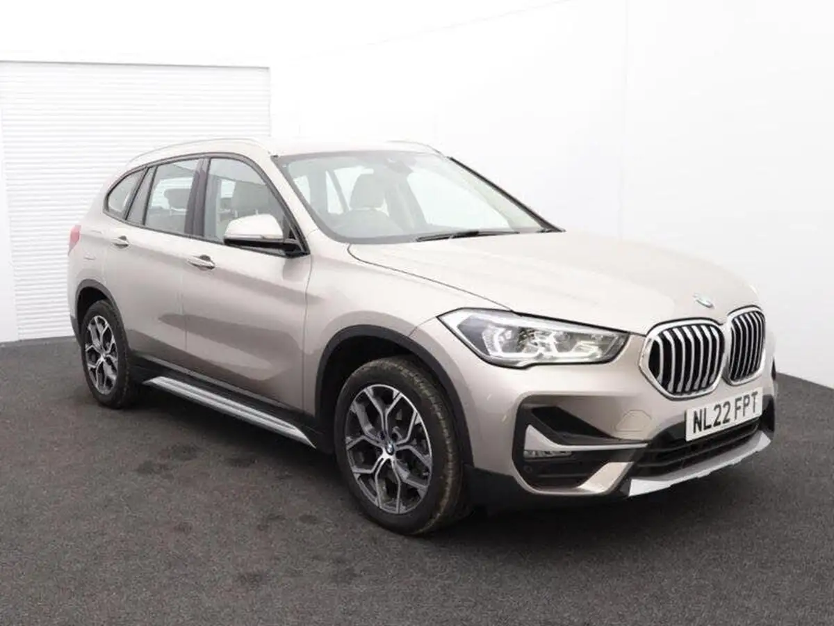 2022-bmw-x1-20-xdrive20i-xline-big-0
