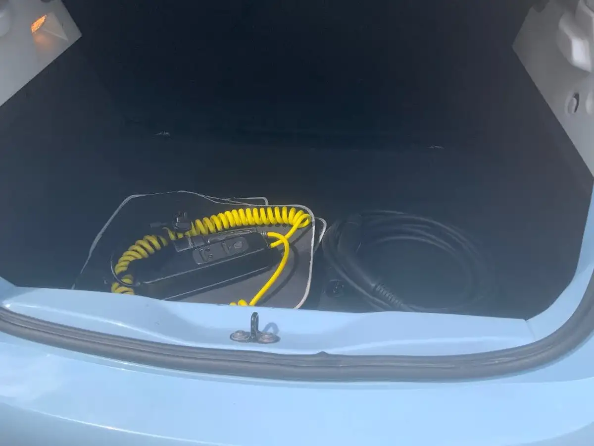 2016-renault-zoe-e-dynamique-nav-88bhp-big-11