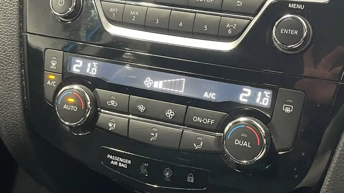 2016-nissan-qashqai-16dci-tekna-xtronic-cvt-big-17
