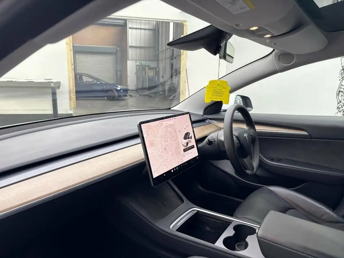 2021-tesla-model-3-e-long-range-4x4-big-16