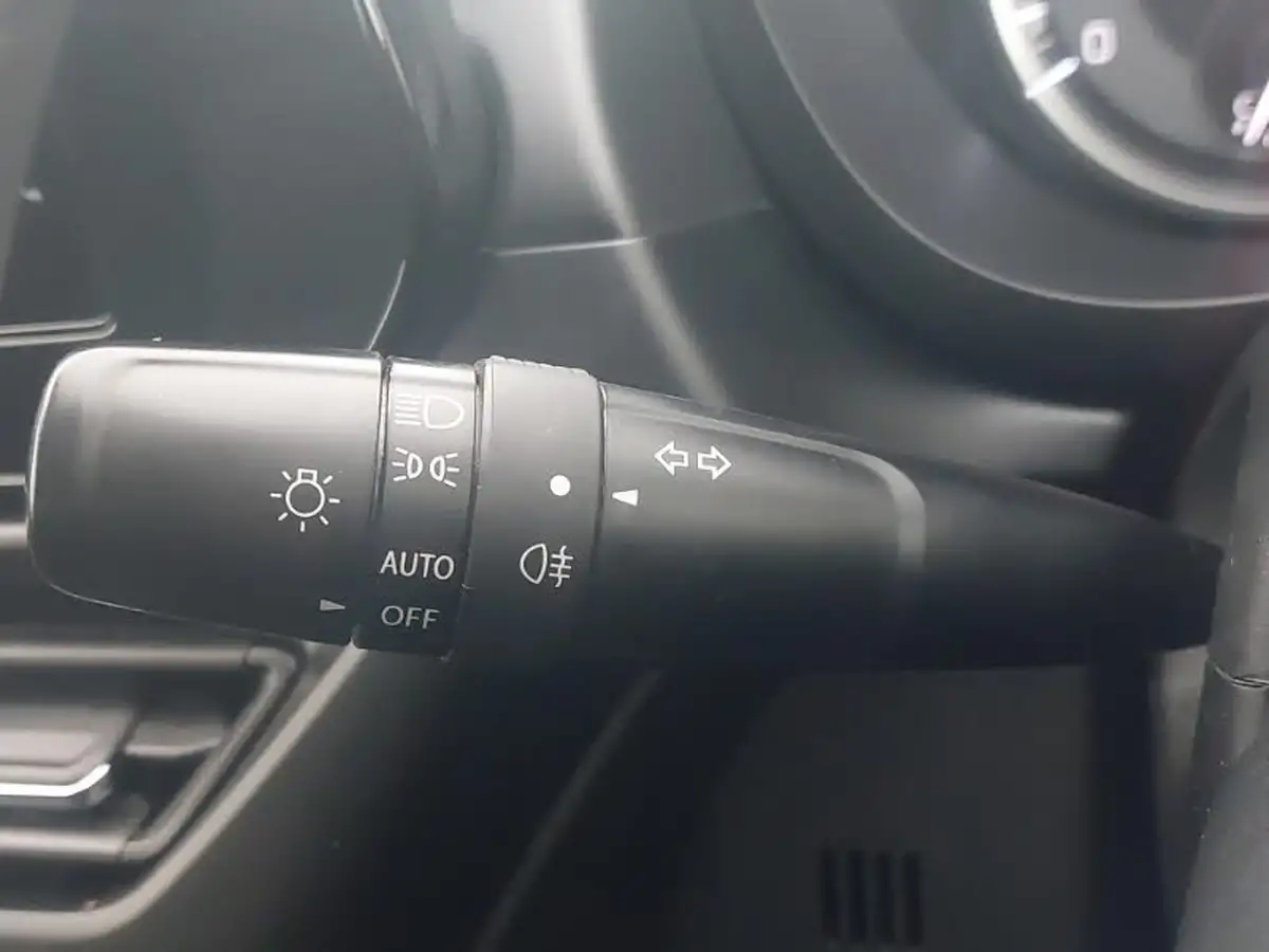 2023-suzuki-s-cross-14-boosterjet-motion-big-15