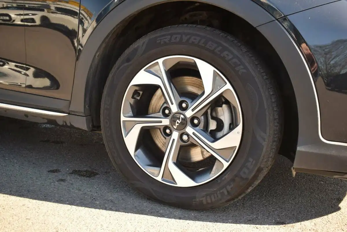 2023-kia-xceed-15-t-gdi-2-158bhp-big-16