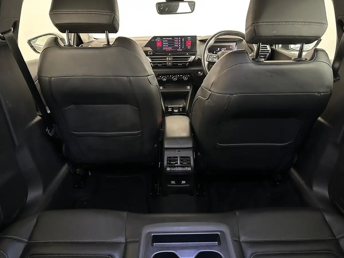 2021-citroen-c4-12-puretech-shine-plus-155ps-big-13