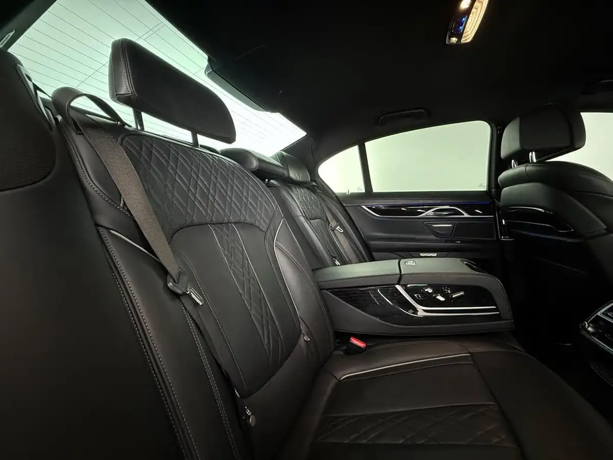 2016-bmw-7-series-30td-730d-m-sport-xdrive-big-19