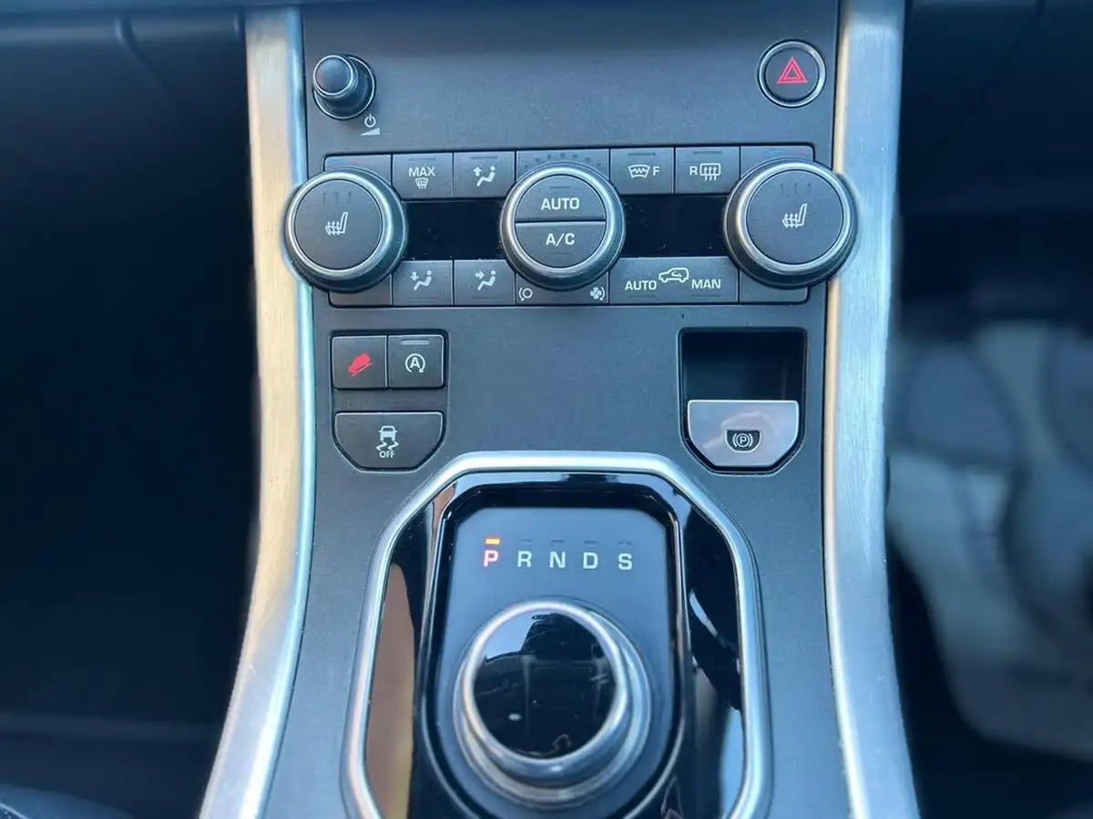 2017-land-rover-range-rover-evoque-20td4-se-tech-hatchback-5d-auto-big-25