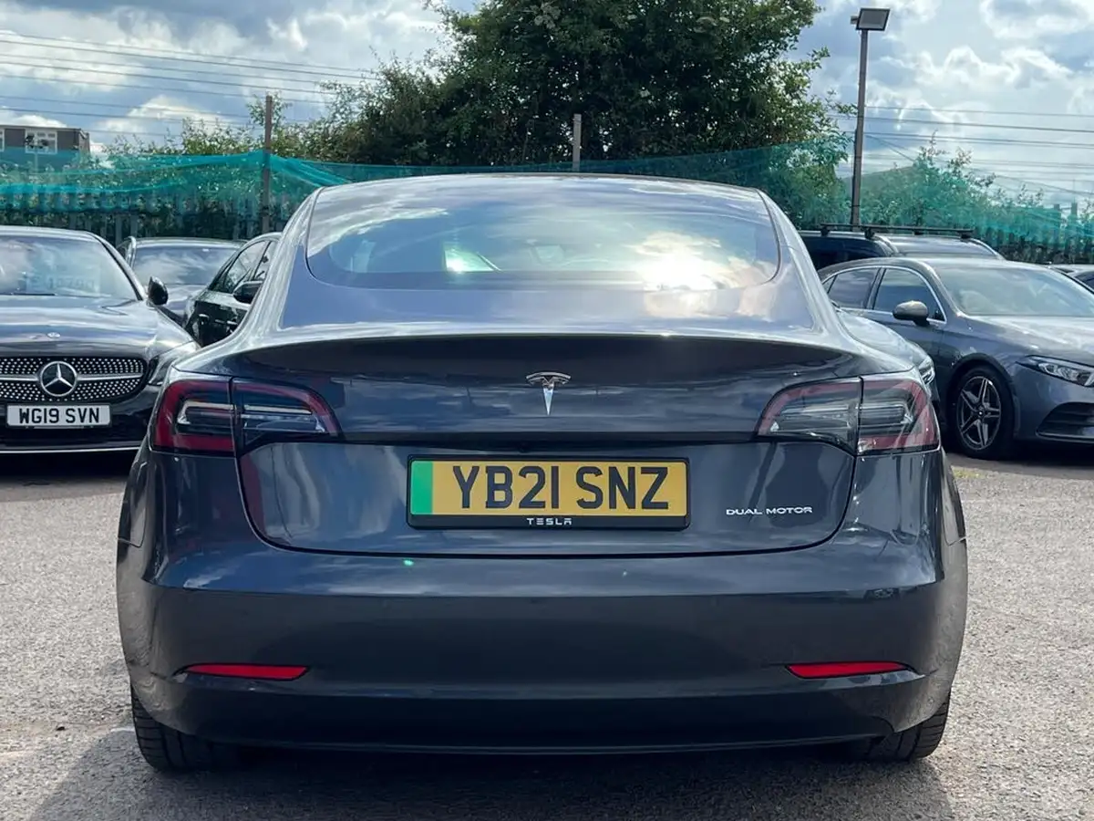 2021-tesla-model-3-e-long-range-4x4-big-54