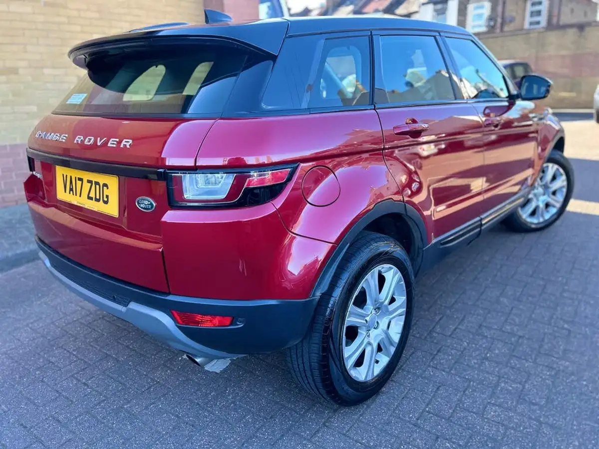 2017-land-rover-range-rover-evoque-20td4-se-tech-hatchback-5d-auto-big-1