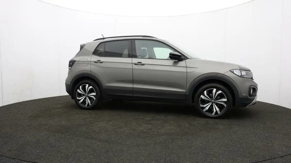 2021-volkswagen-t-cross-10-tsi-se-110ps-big-44