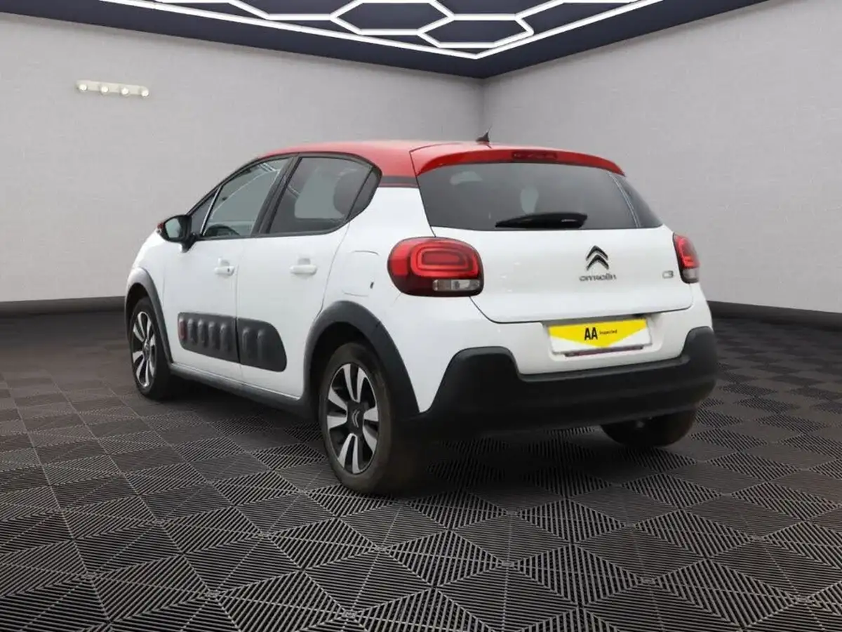 2017-citroen-c3-12-puretech-flair-82ps-big-3