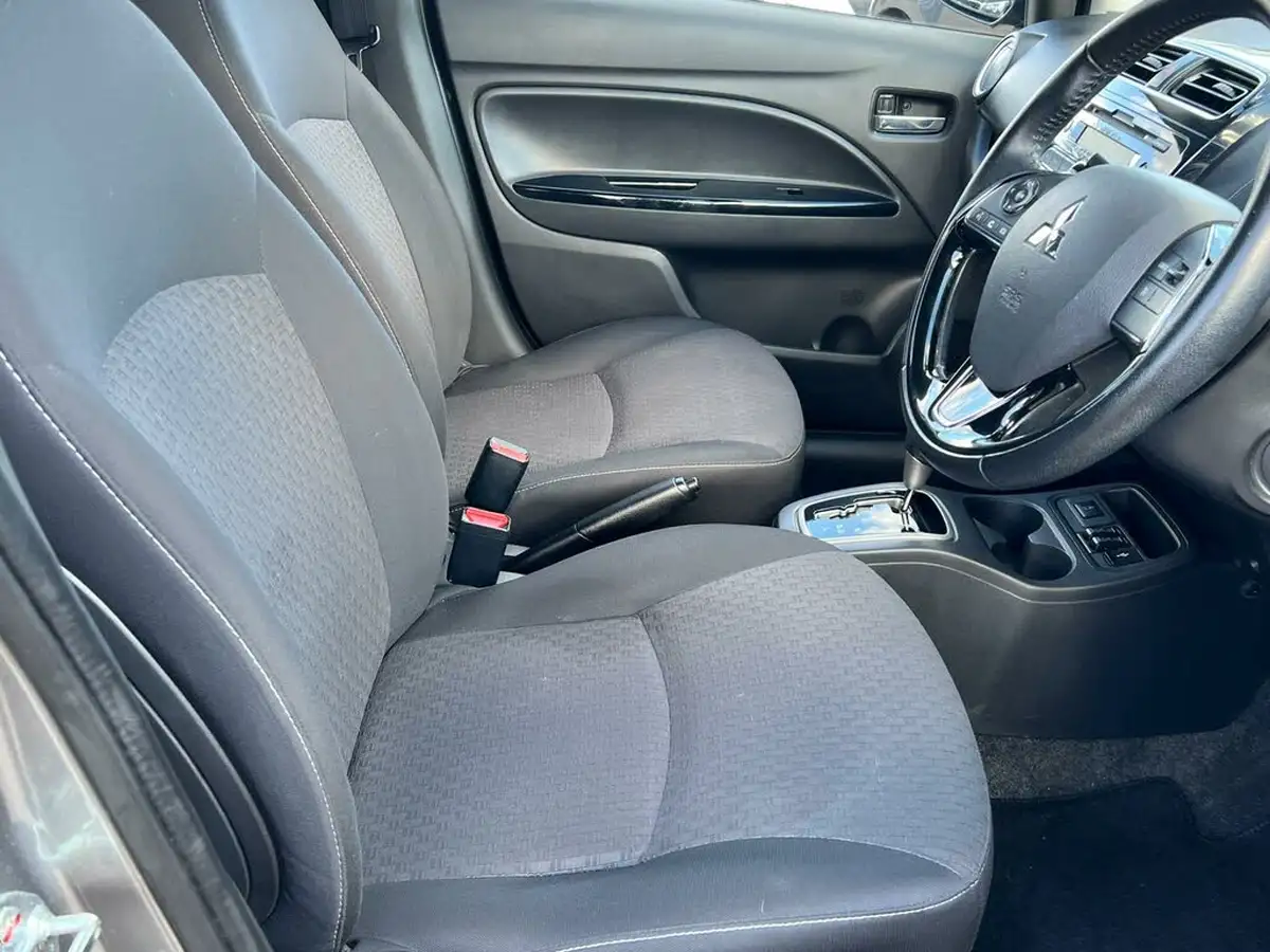 2018-mitsubishi-mirage-12-juro-leather-cvt-big-12