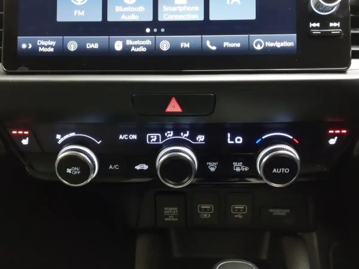 2022-honda-jazz-15-i-mmd-ex-109ps-big-15