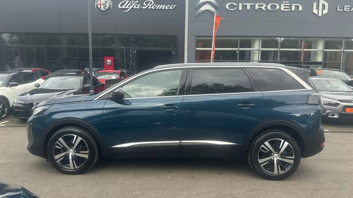 2022-peugeot-5008-suv-20-bluehdi-gt-180bhp-big-5