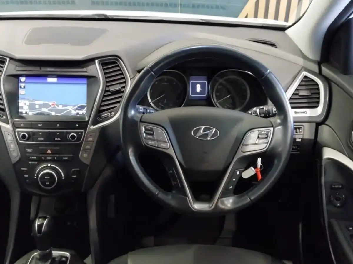 2017-hyundai-santa-fe-22-crdi-premium-22-crdi-200ps-blue-drive-isg-7st-auto-big-6