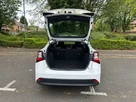 2021-toyota-prius-small-10