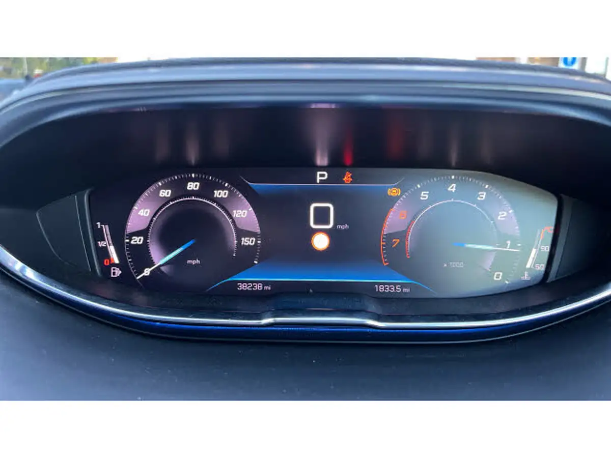 2021-peugeot-3008-suv-12-puretech-gt-eat8-big-17