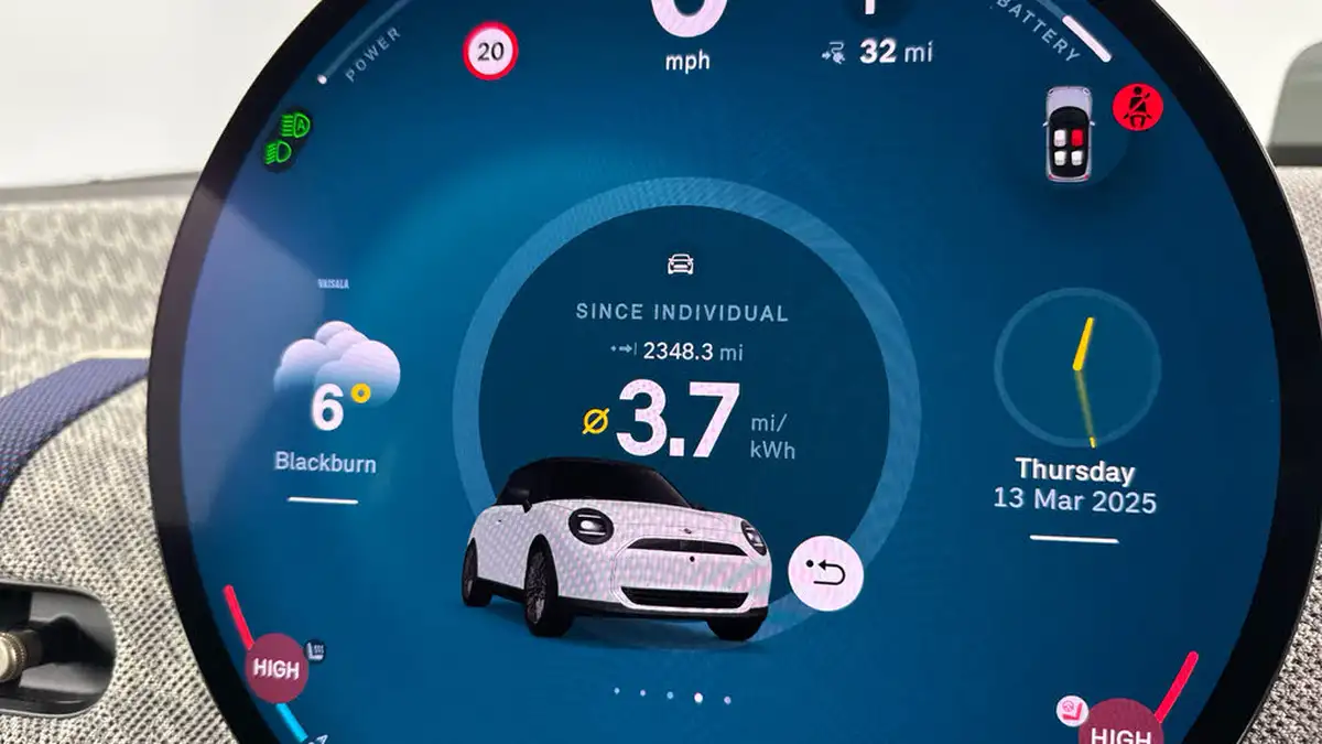 2024-mini-cooper-e-cooper-se-exclusive-level-2-big-18