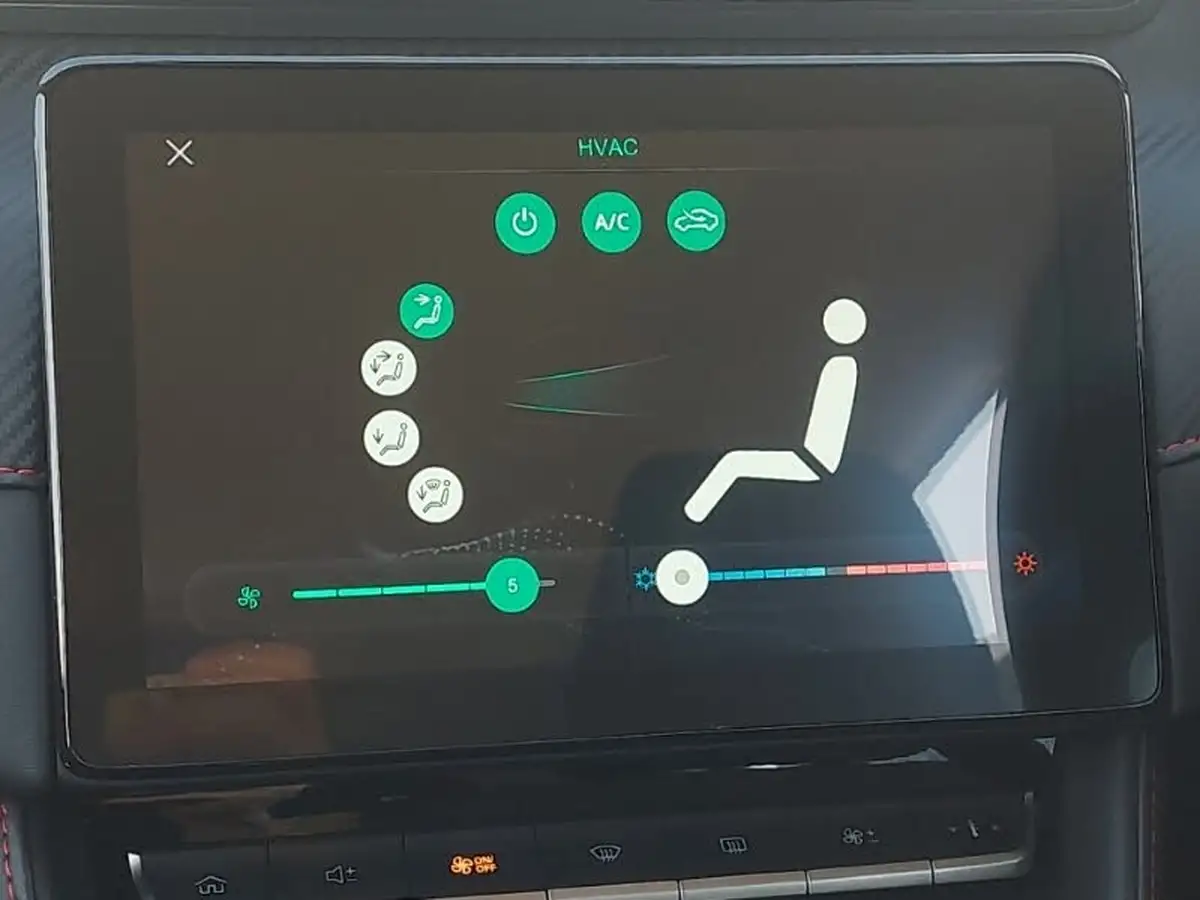 2022-mg-zs-suv-15-vti-tech-excite-big-10