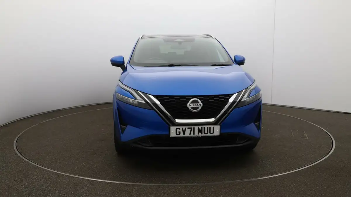 2022-nissan-qashqai-13-dig-t-tekna-158ps-xtronic-big-2