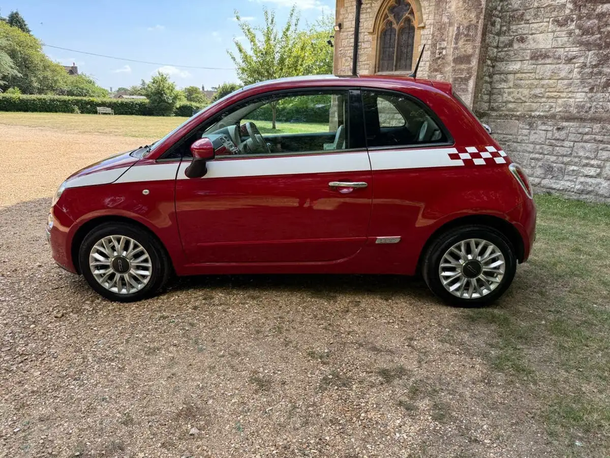 2015-fiat-500-12-lounge-ss-big-5