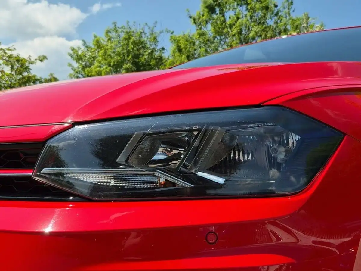 2018-volkswagen-polo-20-tsi-gti-big-33