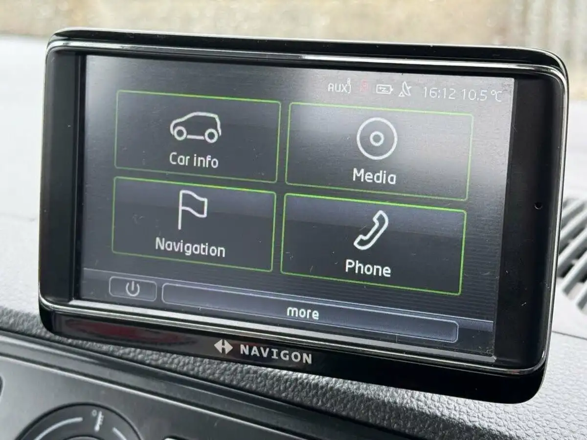 2014-skoda-citigo-10-se-60ps-5d-big-32