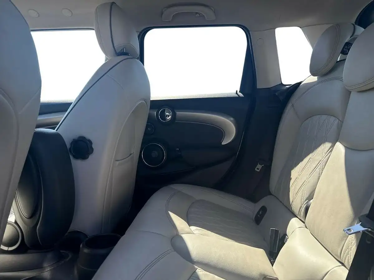 2020-mini-cooper-20-cooper-s-exclusive-189bhp-hatchback-5d-auto-big-10
