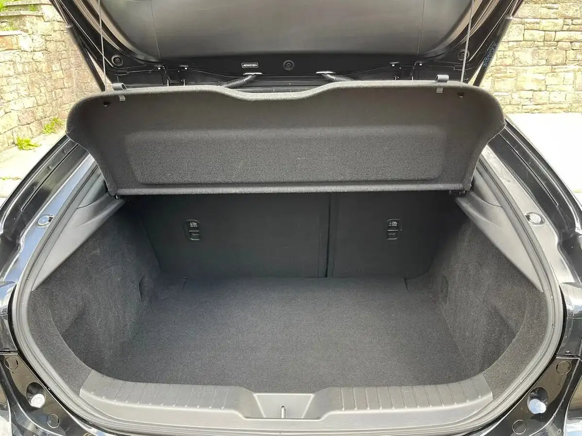 2024-mazda-mazda3-20-e-skyactiv-x-homura-sunroof-auto-big-24